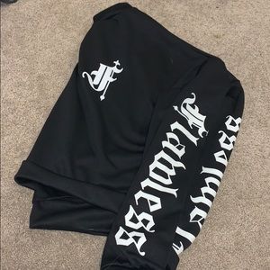 fashion nova cropped shirt